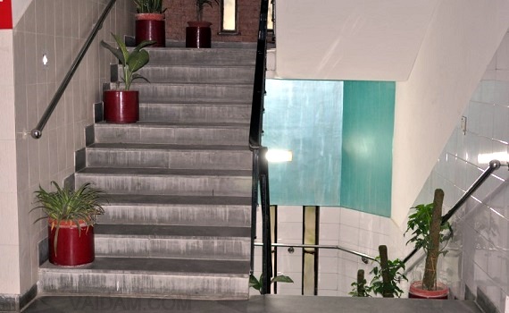 corridor1