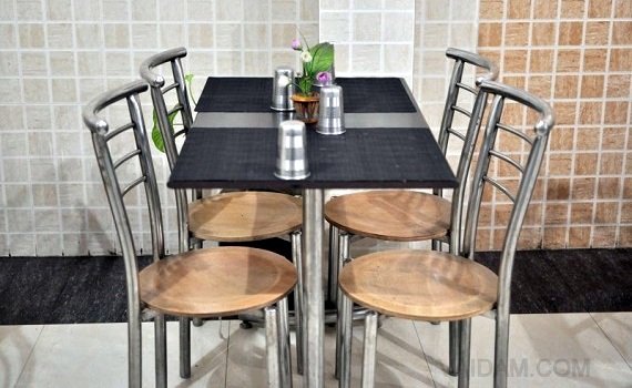 food_court
