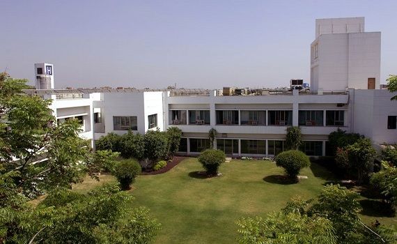 indian_spinal_injury_center-2