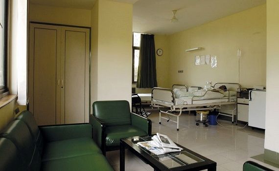 patient_room-1