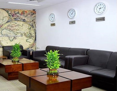 international-lounge-min