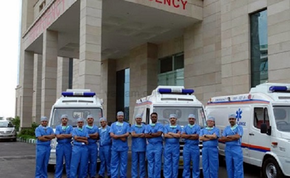 jaypee-hospital-team-doctors-noida